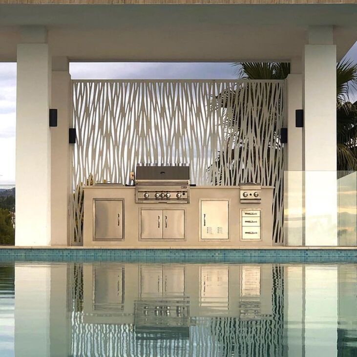 SUNSTONEGRILL-12 SUNSTONEGRILL 12